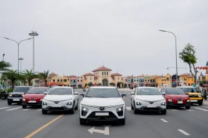 VinFast giữ ngôi số 1 thị trường ô tô Việt Nam 24 tháng liên tiếp, hướng tới kỷ lục mới
